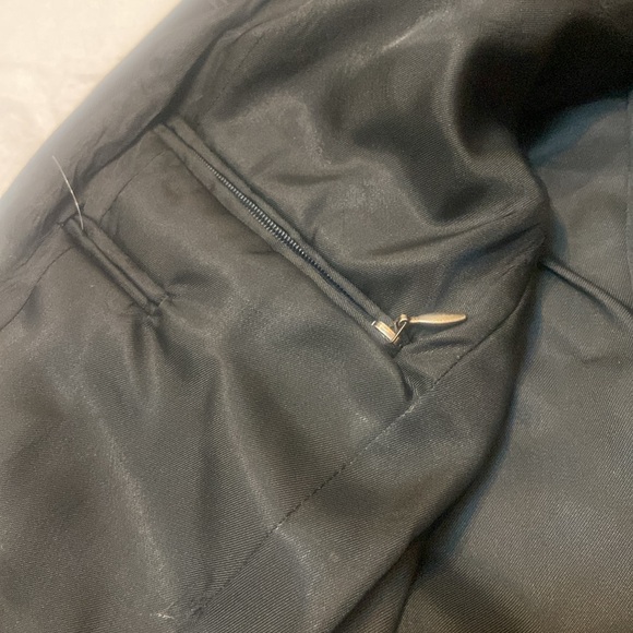 ORVIS Size 12 Petite 3 Button Black Blazer - Picture 6 of 9